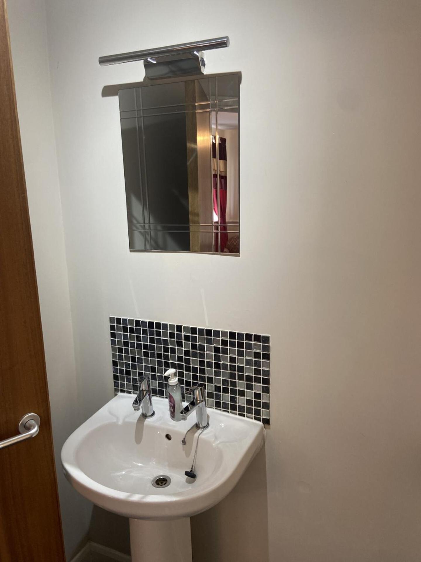 King Room,1589019034:JPEG