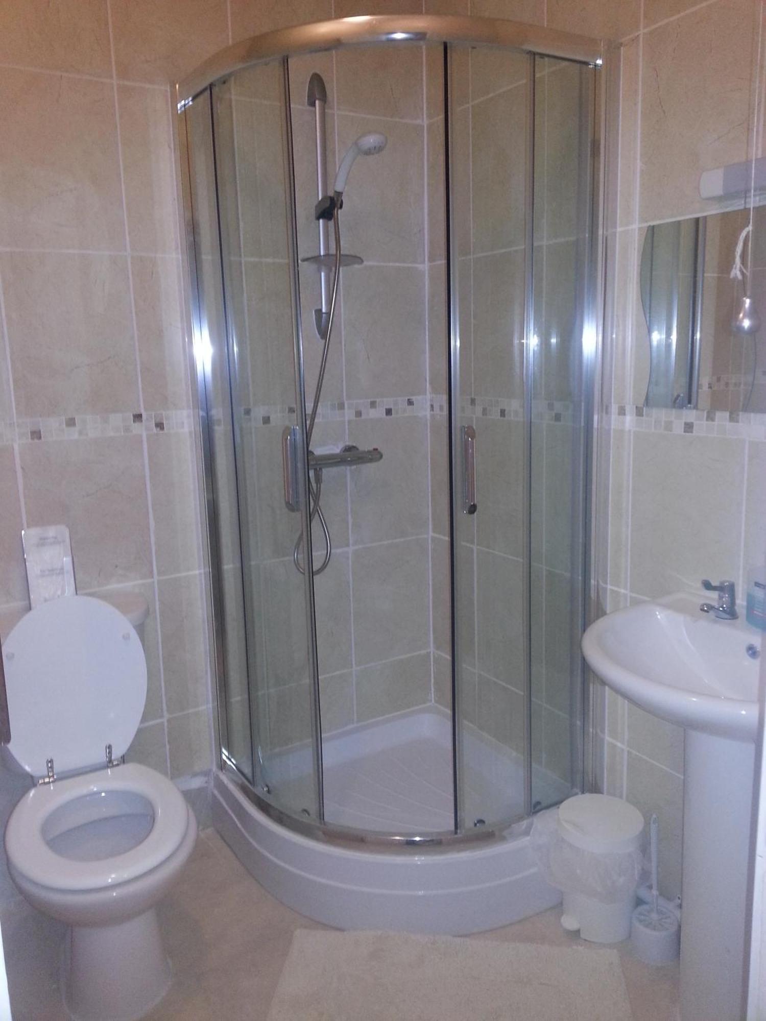 Twin Room,1679573979:JPEG