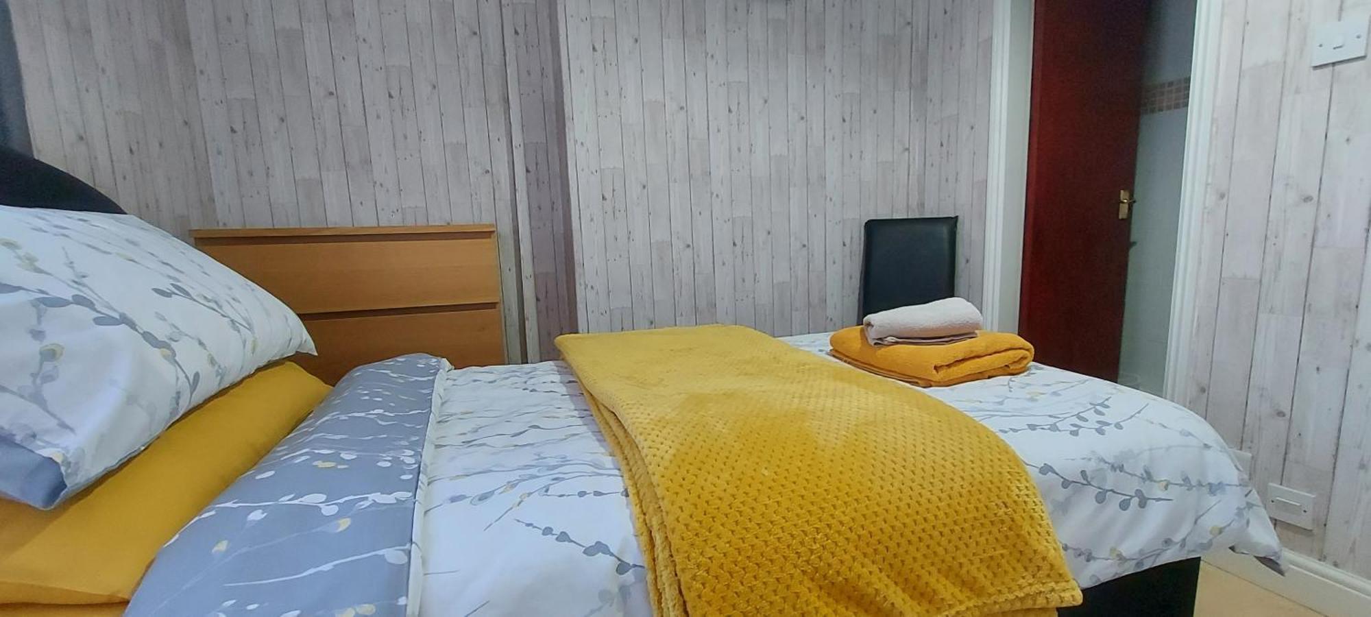 Single Room with Bathroom