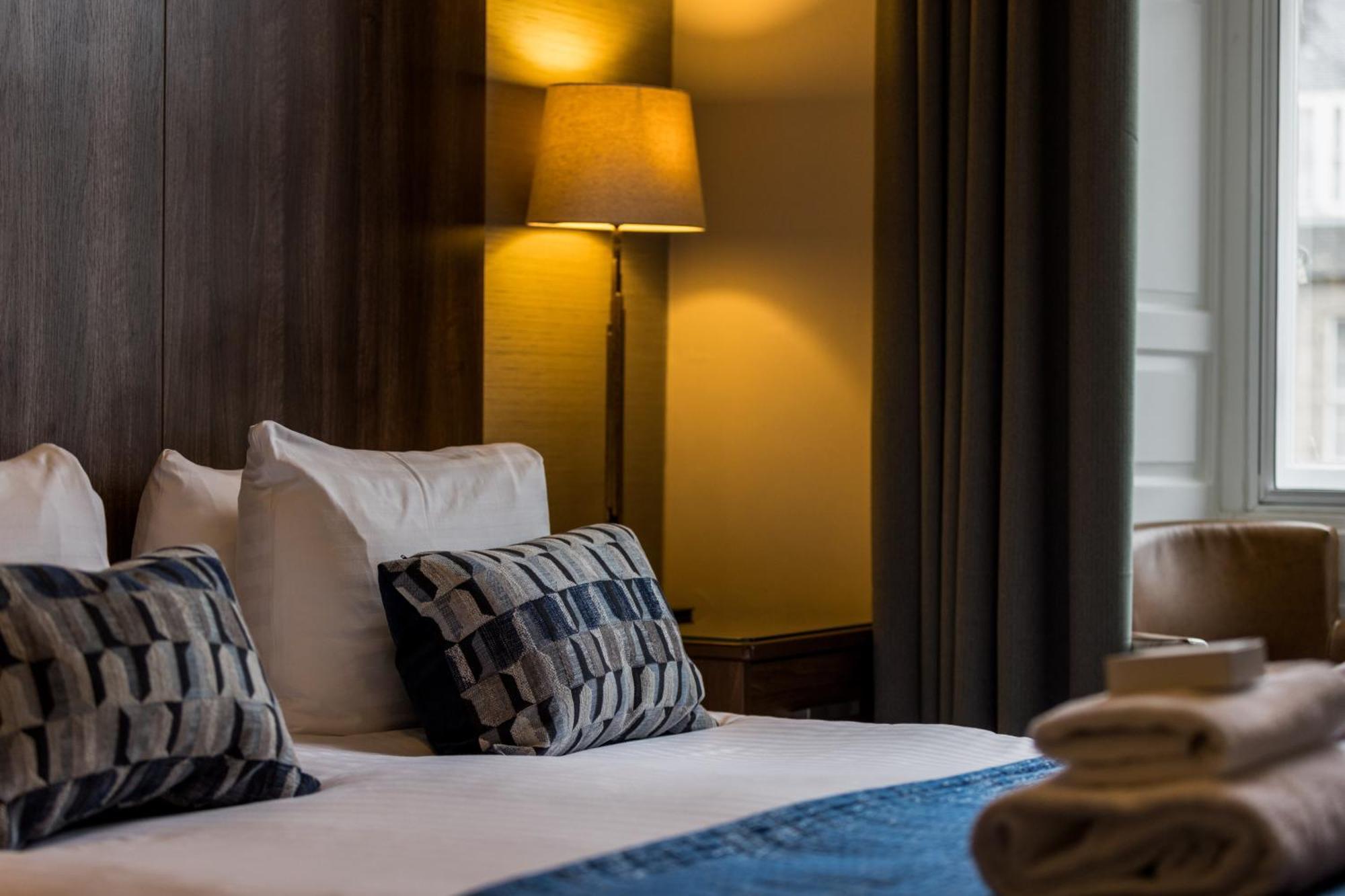 Standard Double or Twin Room,1590362219:JPEG