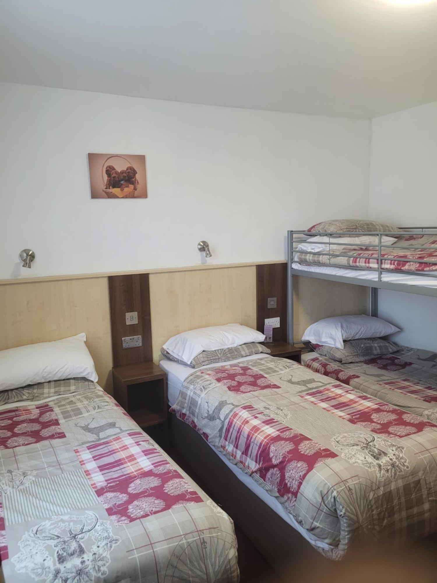 Chambre Familiale avec Salle de Bains Privative