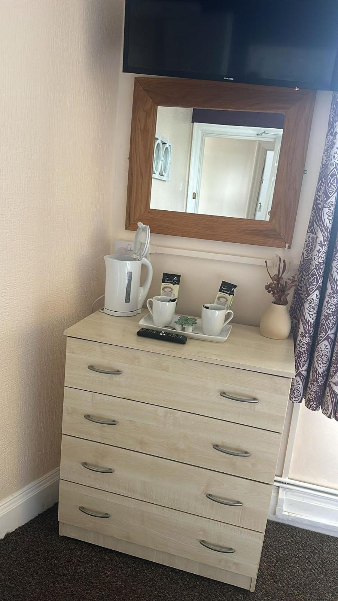 Double Room,1600971410:JPEG