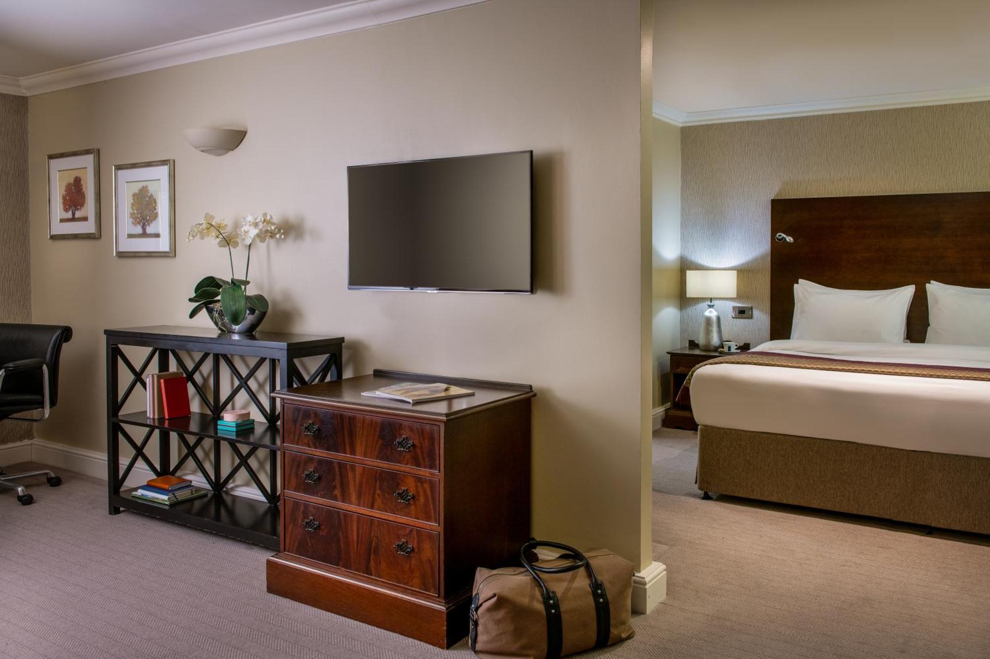 Superior Suite,1614778529:JPEG