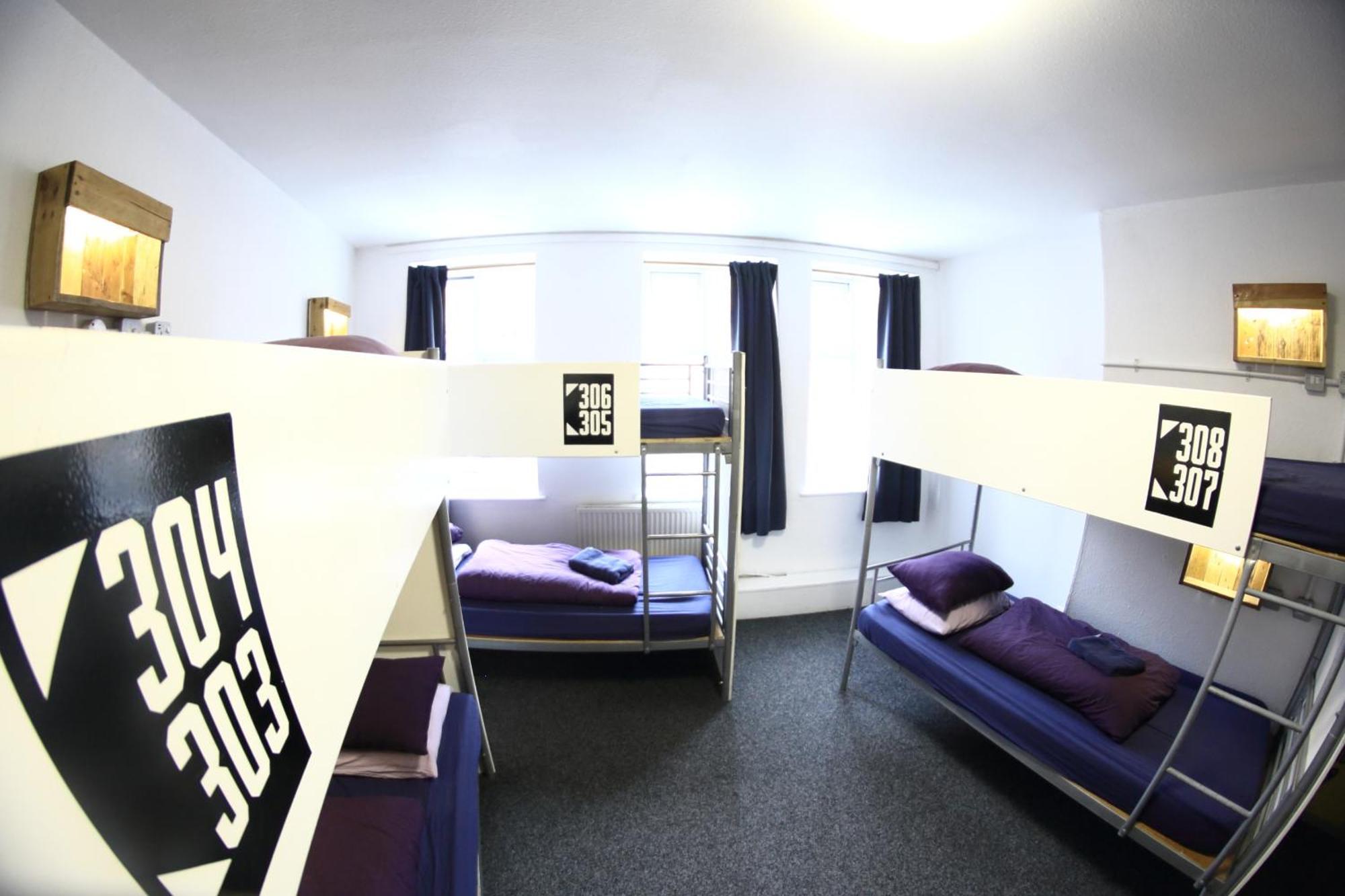 Bed in Gemengde Slaapzaal met 8 Bedden
