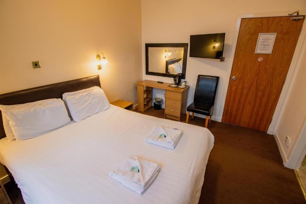 Double Room with Private Bathroom,1618330175:JPEG