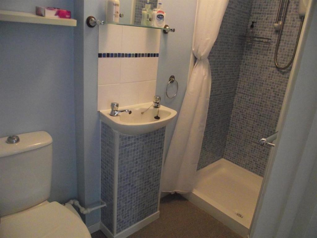 Family Room,1629413331:JPEG