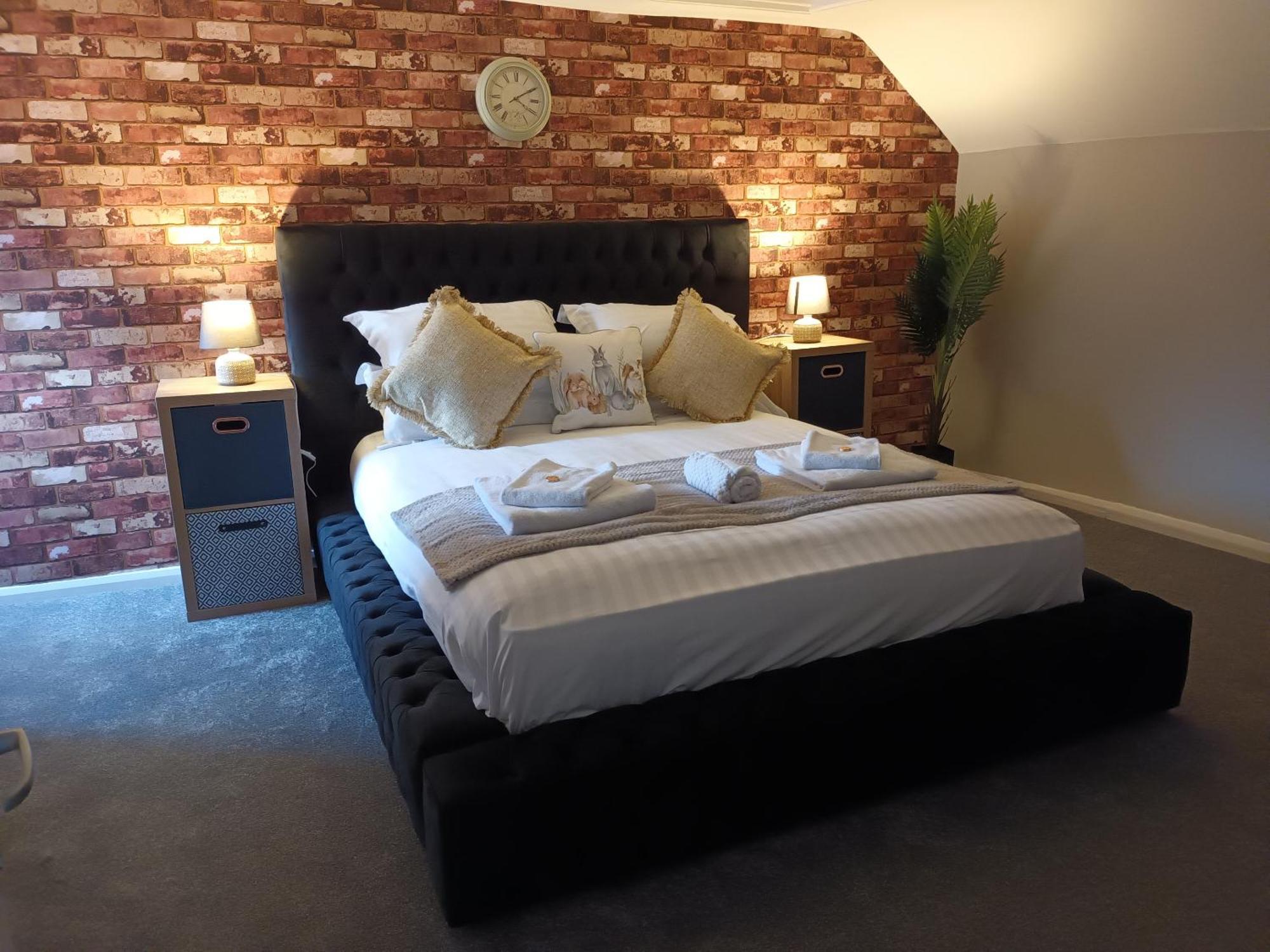 Family Studio,1731639528:JPEG