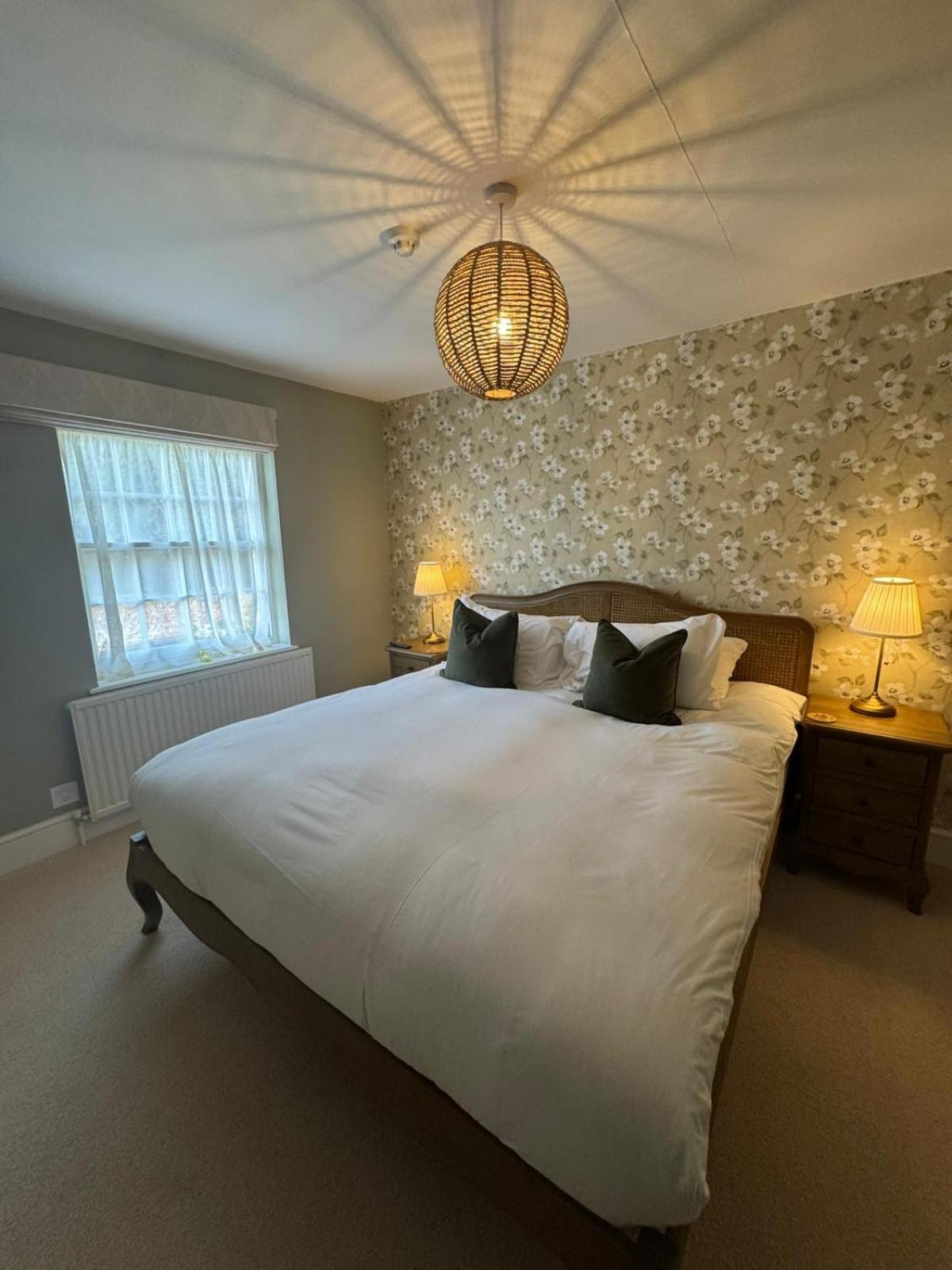 Deluxe Double Room with Bath