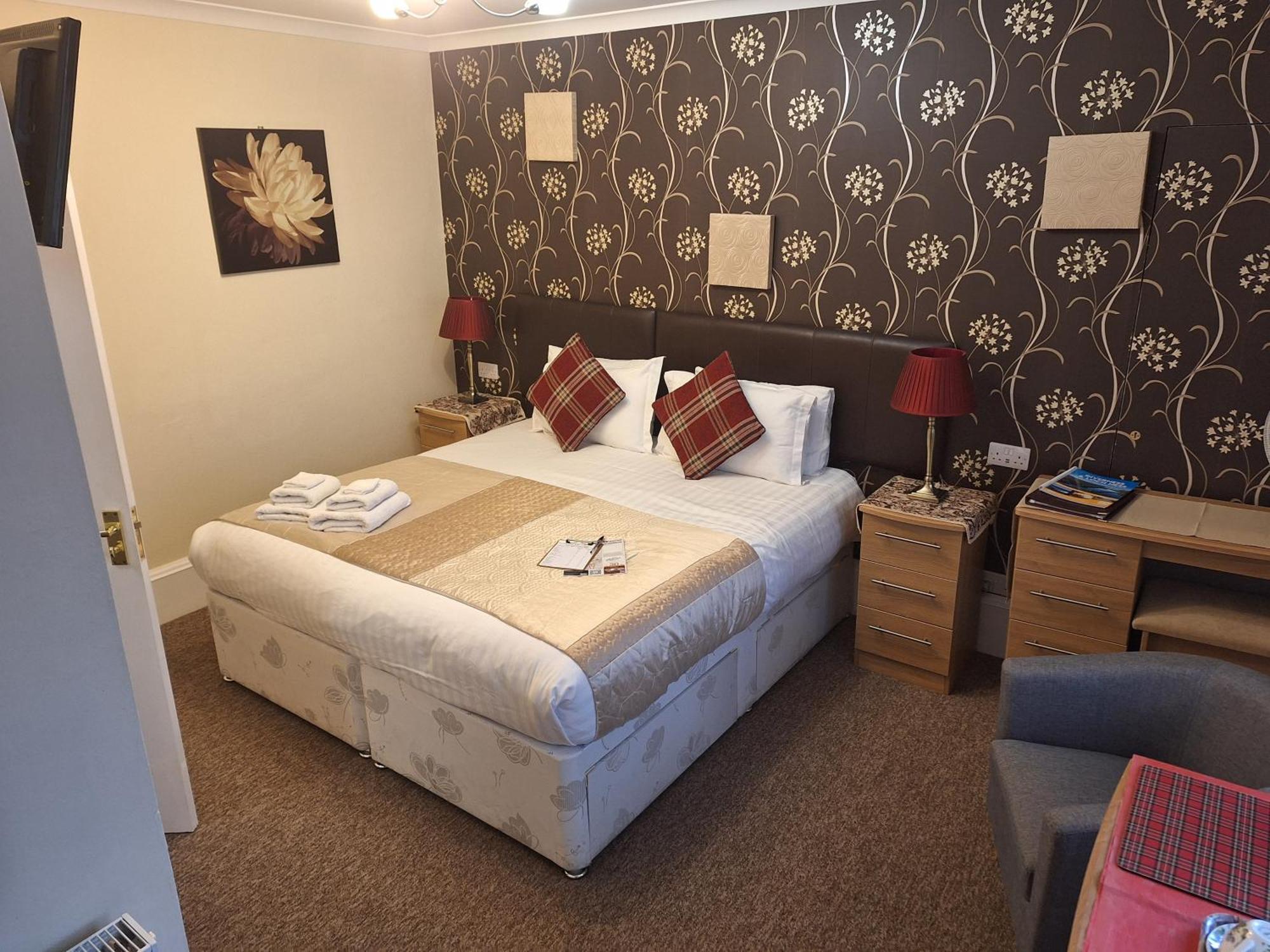 Double or Twin Room Ground Floor,1646345541:JPEG