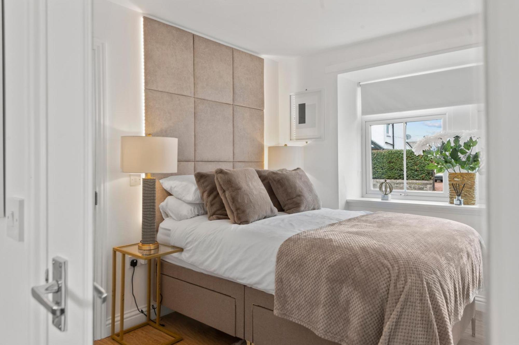 Double Deluxe Ensuite