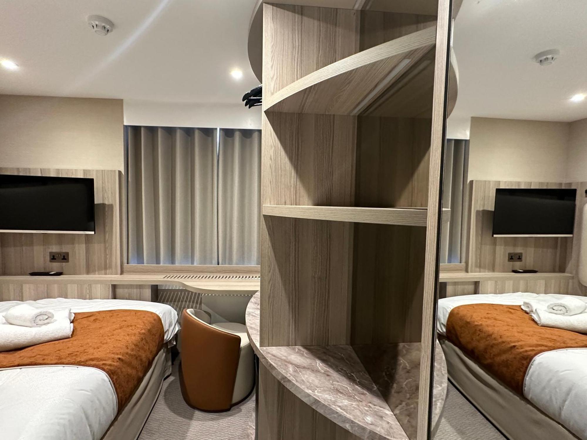 Double Room,1697777652:JPEG