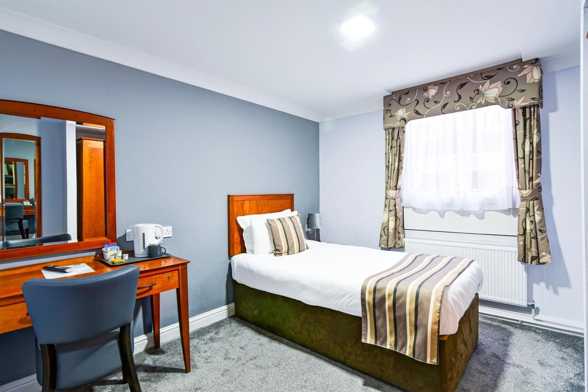 Single Room,1659456280:JPEG
