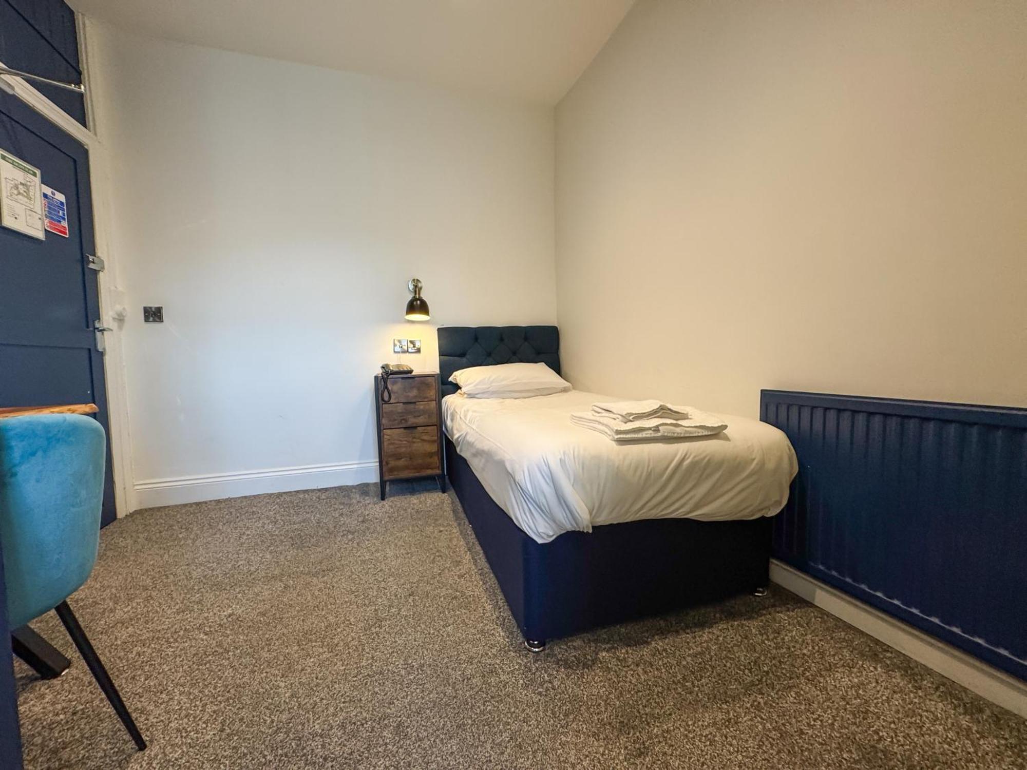 Deluxe Single Room