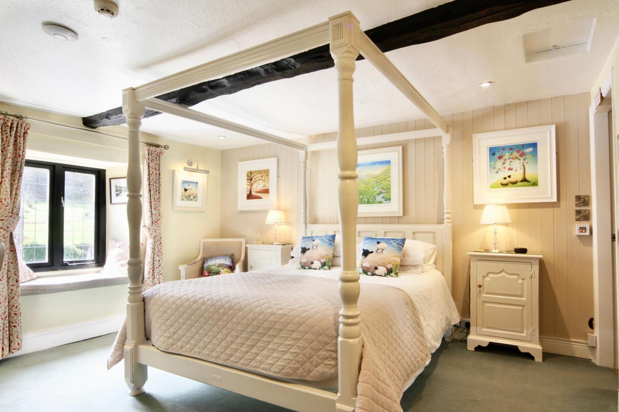 Superior Double Room,1670712993:JPEG