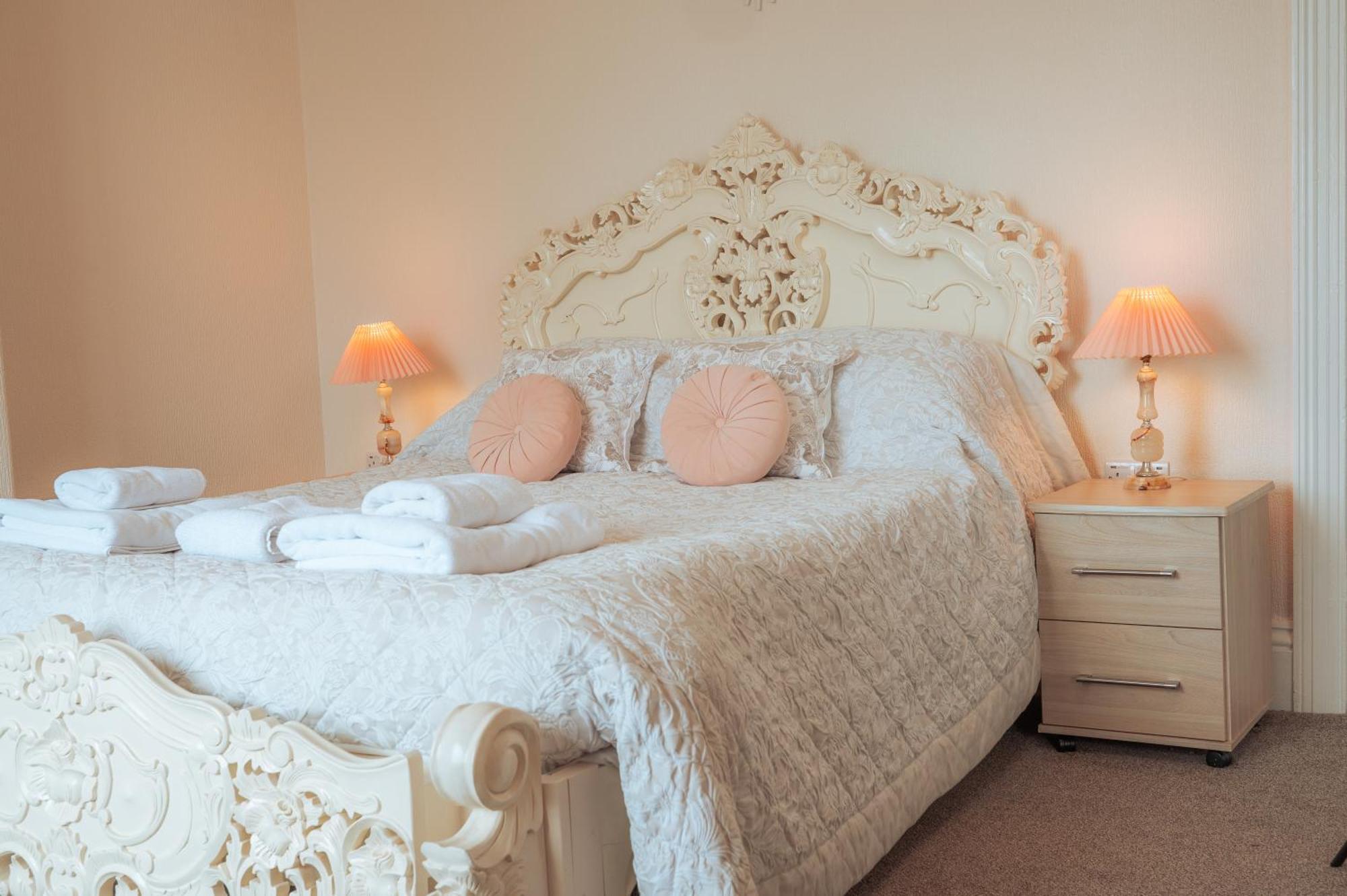 Deluxe Suite with Sea View