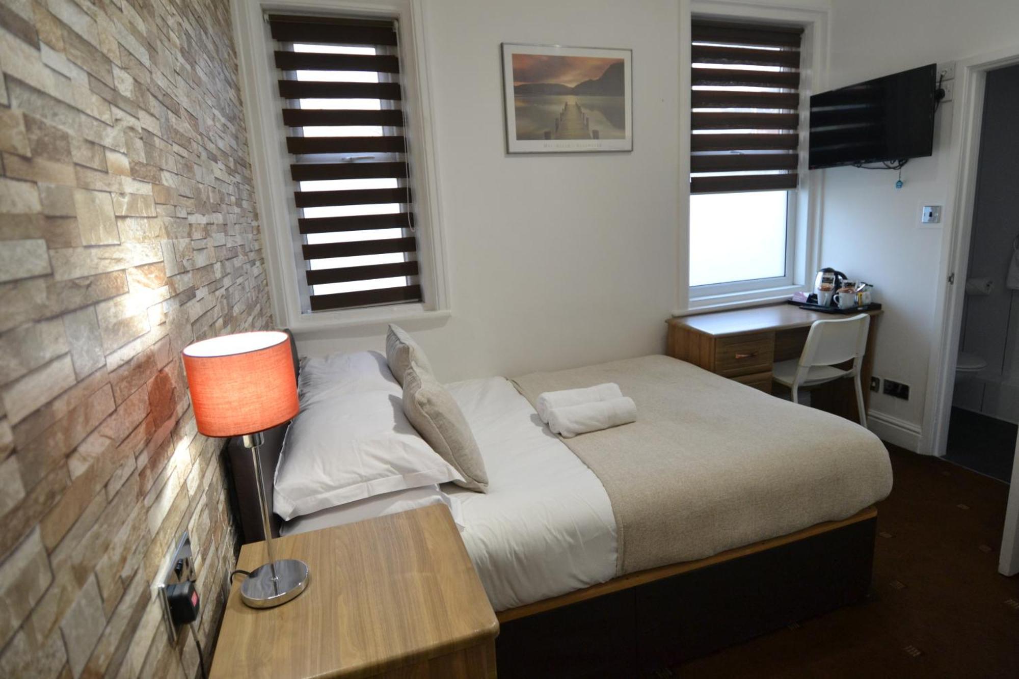 Standard Double Room,1707055052:JPEG