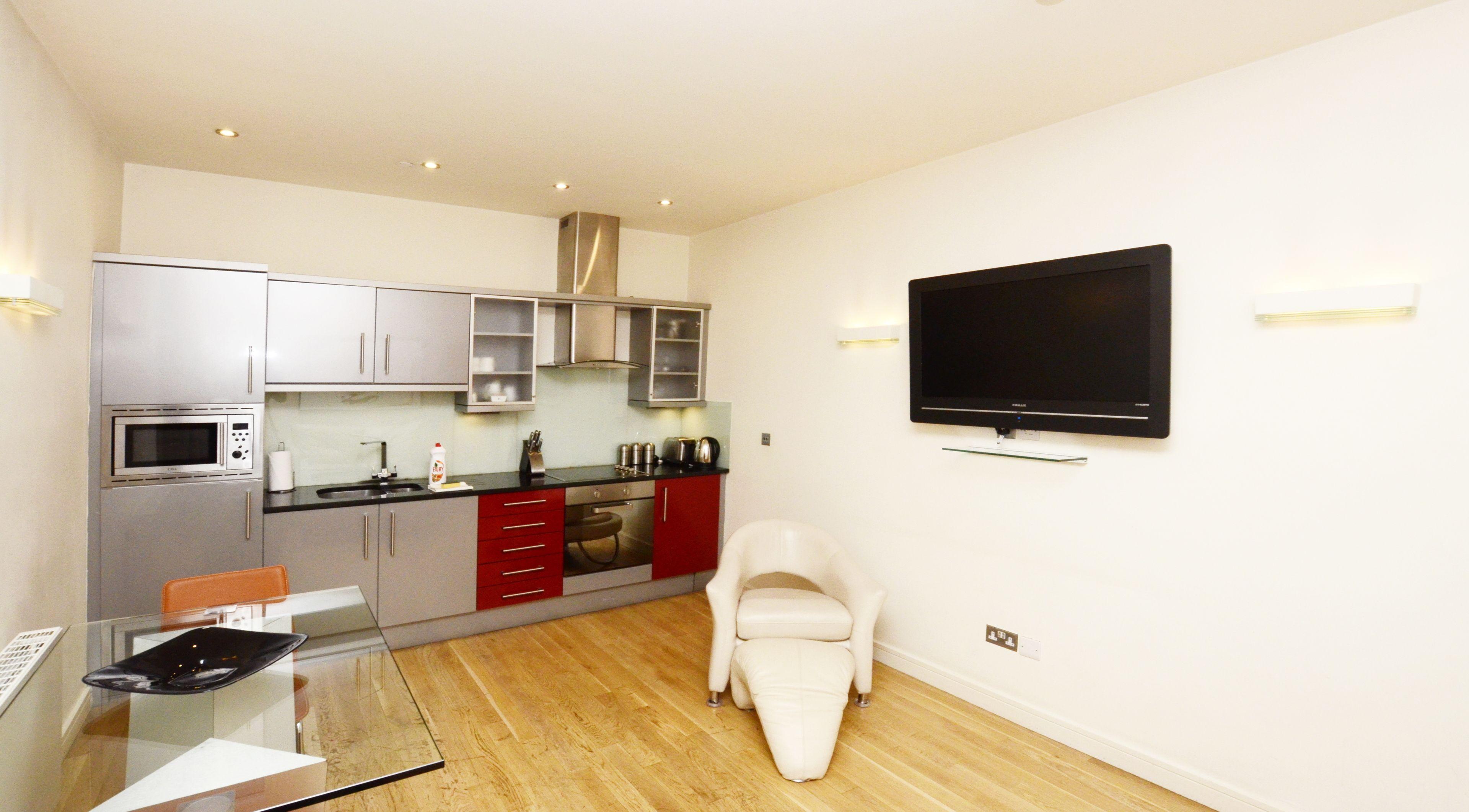One Bedroom Apartment,416934744:JPEG