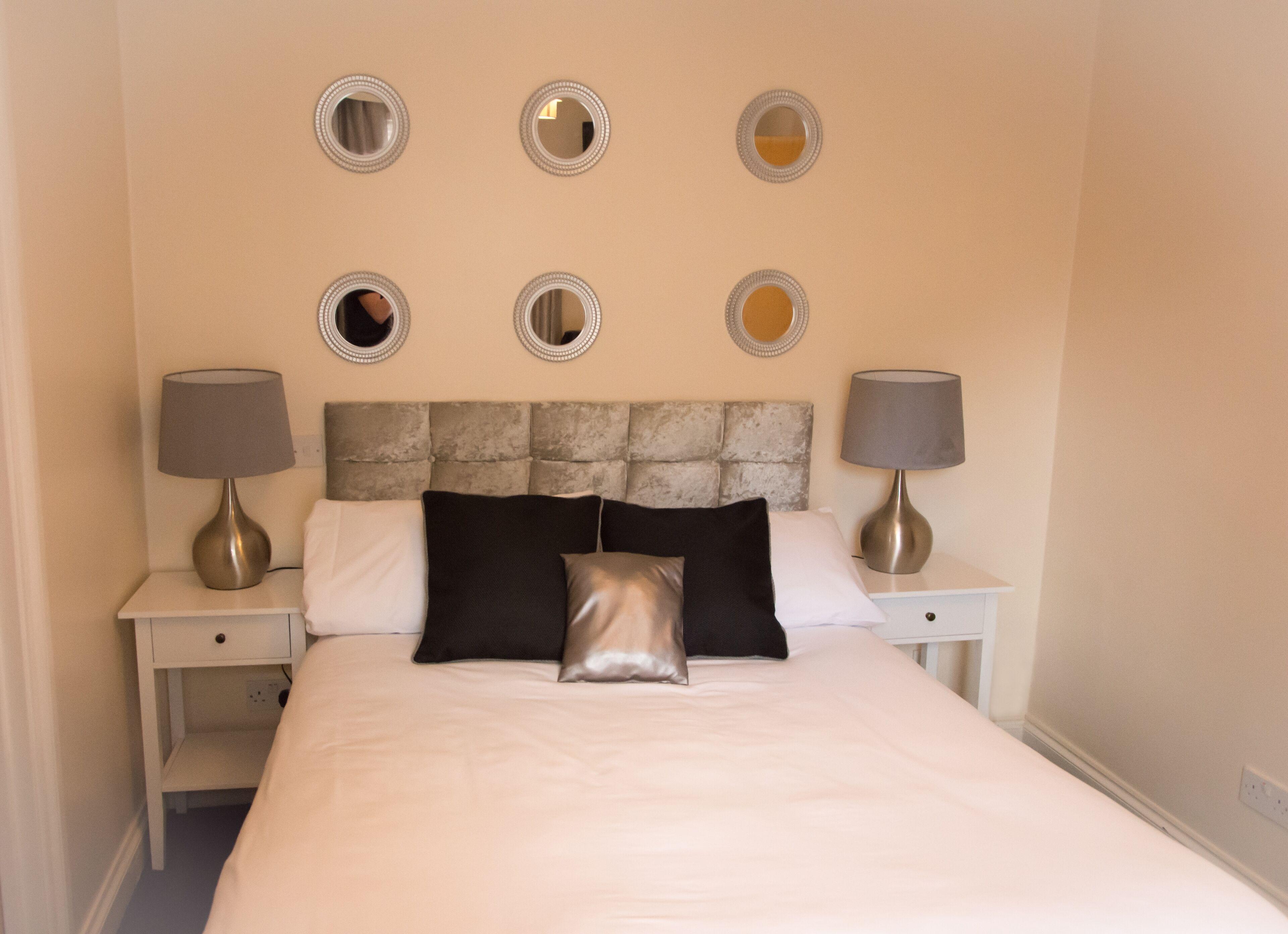Standard Single Room with Shared Bathroom