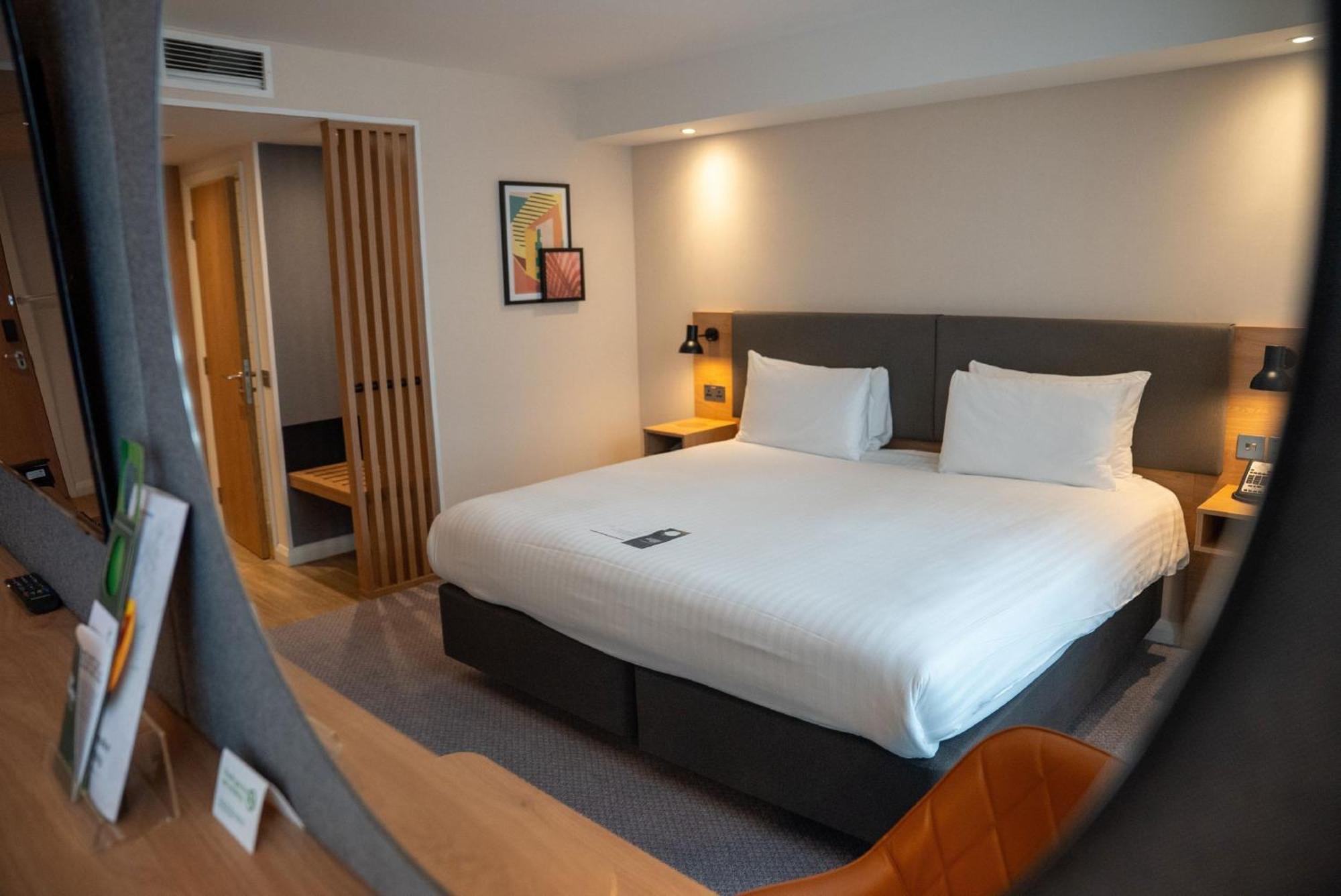 Chambre Lit King-Size Premium