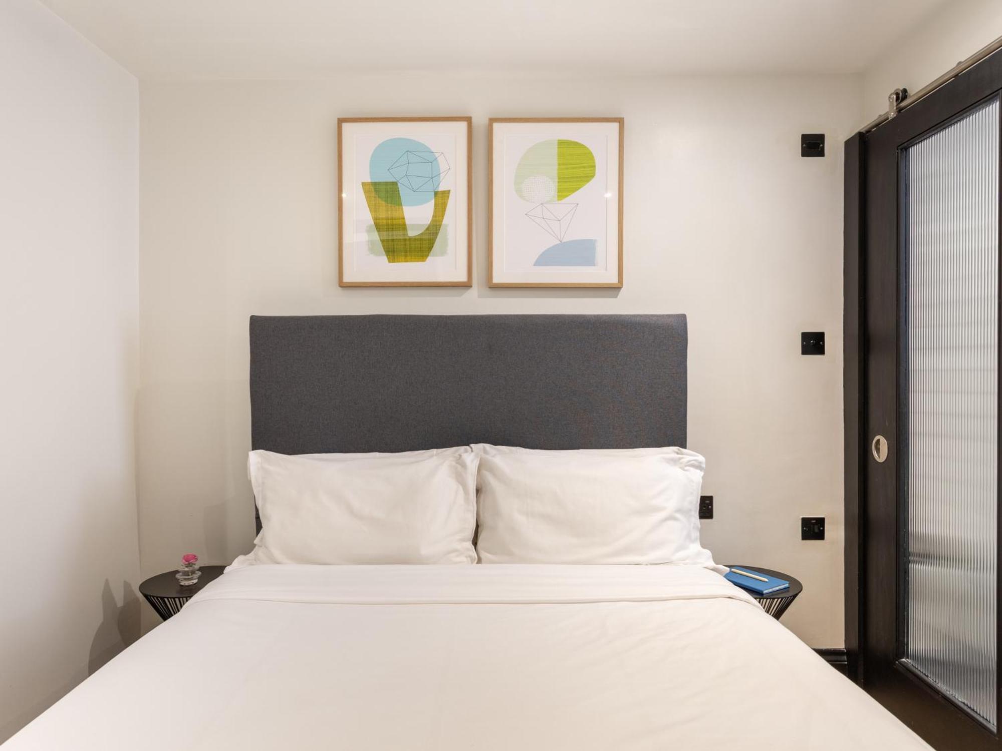 Quarto Duplo