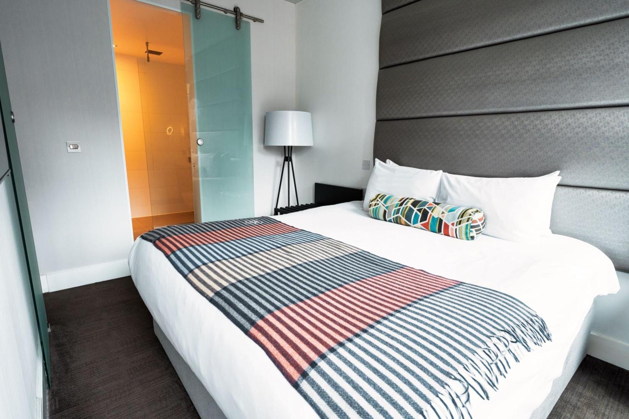 Family Suite, 1 King Bed, Bunk Beds, Kitchenette,1746877330:JPEG