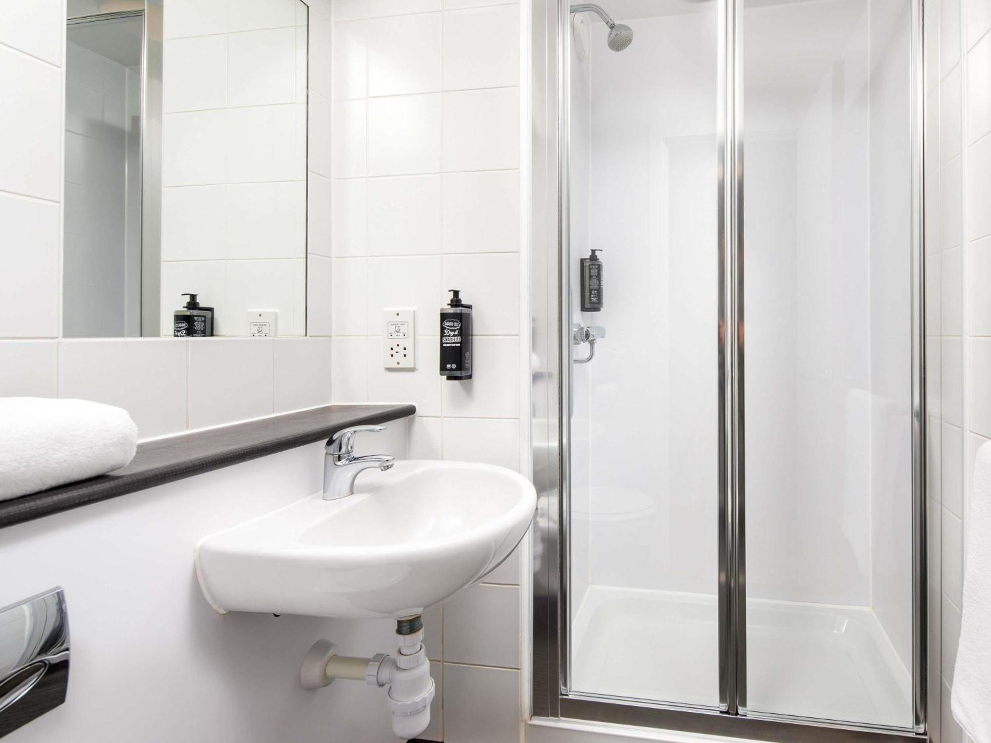 Habitación Estándar con 3 camas individuales