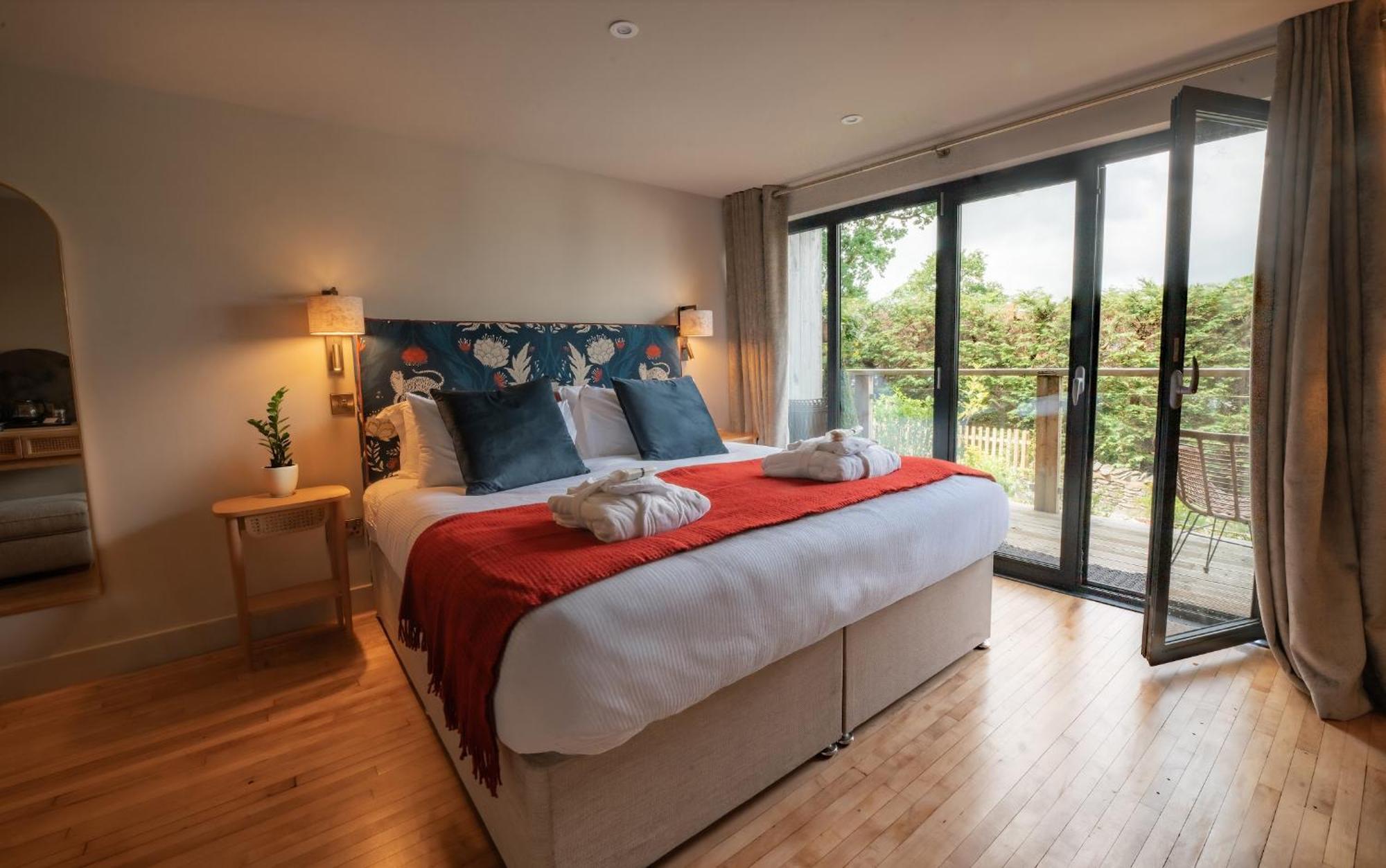 Habitación Doble Deluxe con vistas al lago - 1 o 2 camas