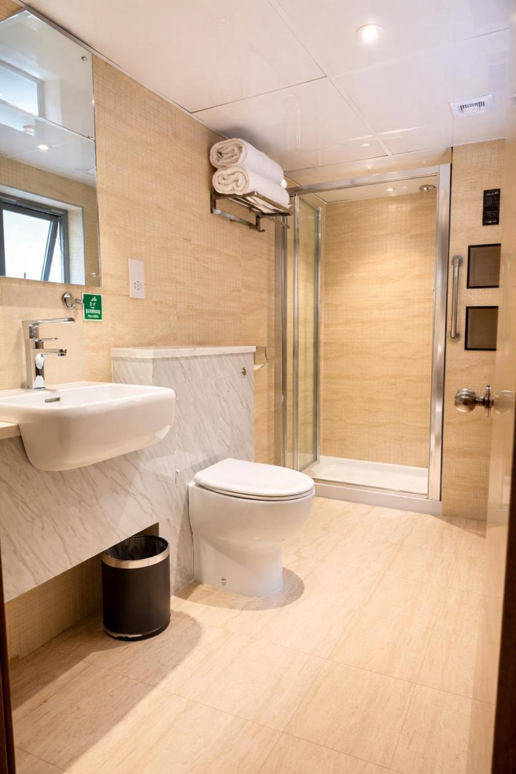 Quarto Familiar (4 Adultos)