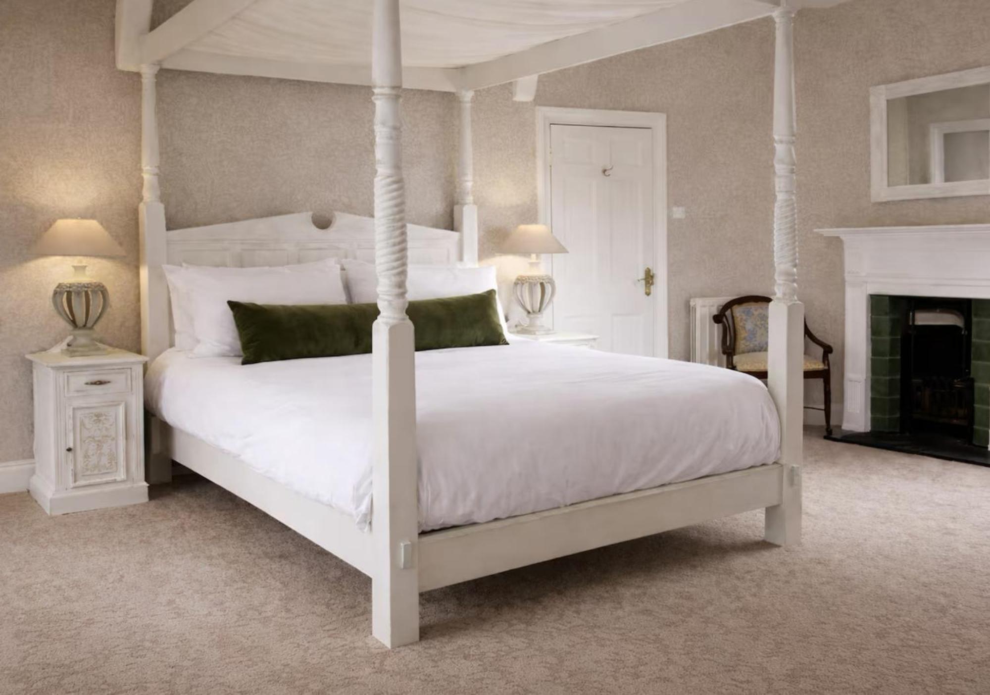 Select Double Room