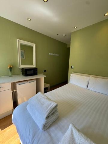 Habitación Doble Deluxe con ducha