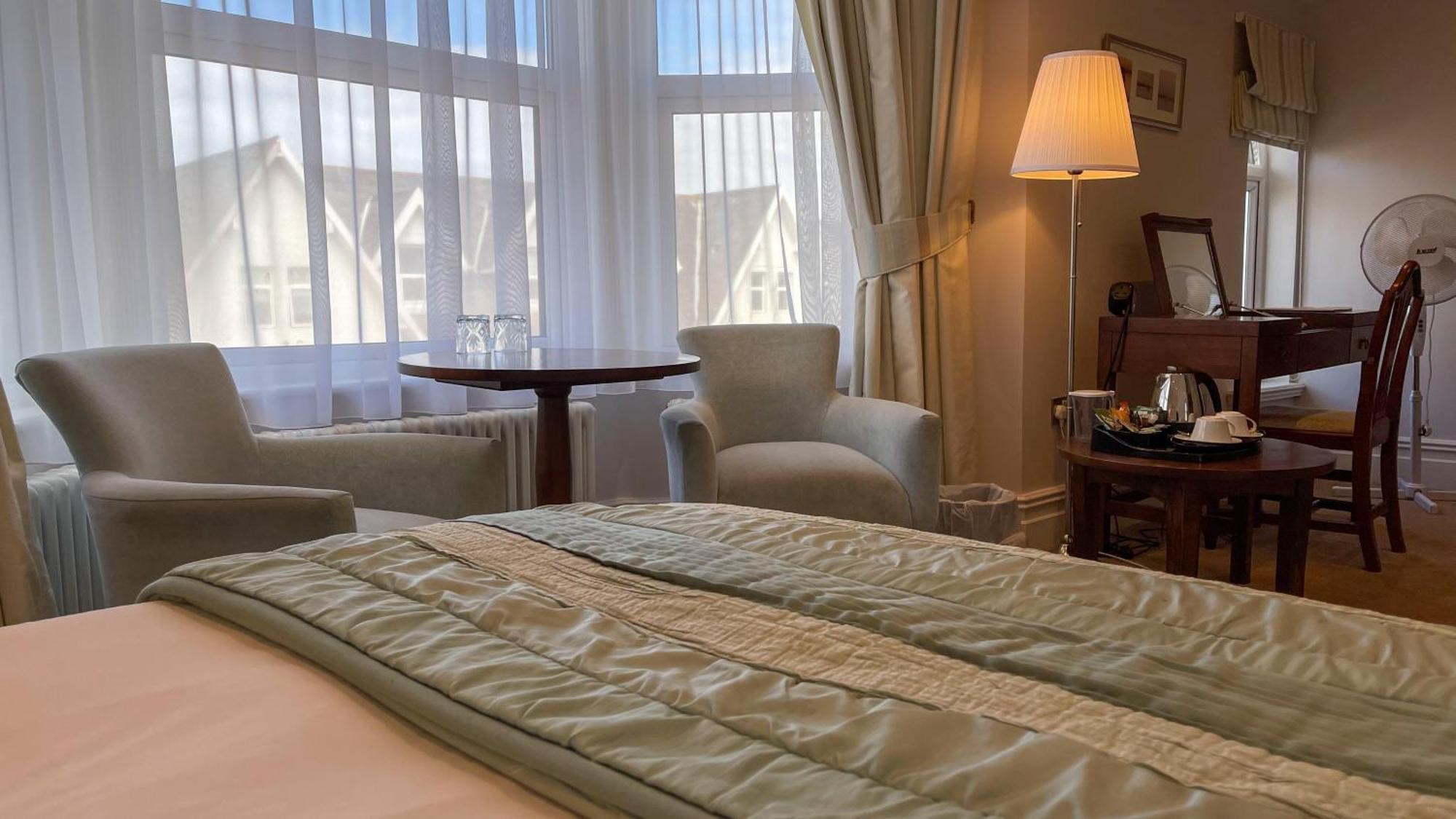 Deluxe King Room,1771754645:JPEG