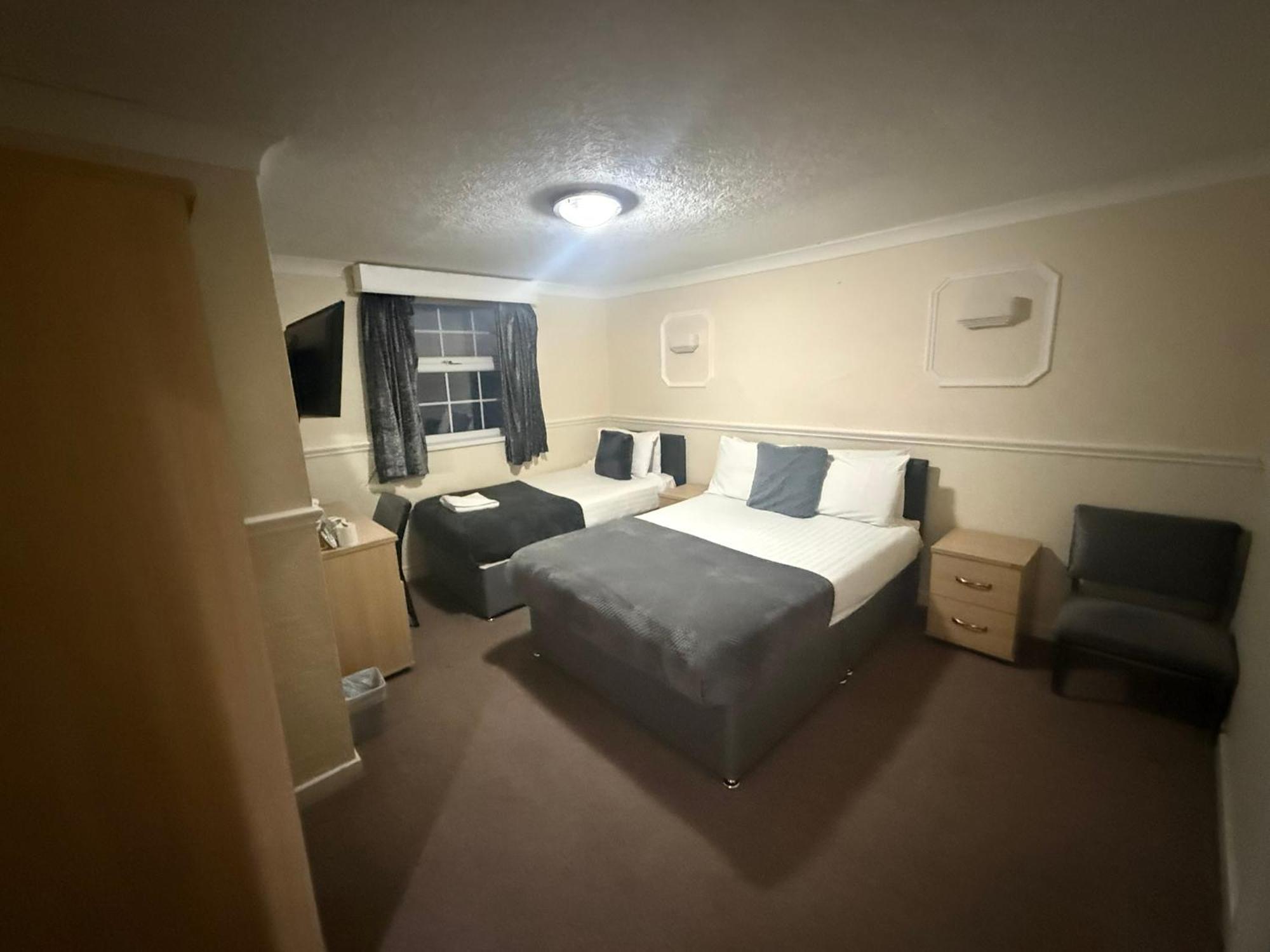 Triple Room with Sea View