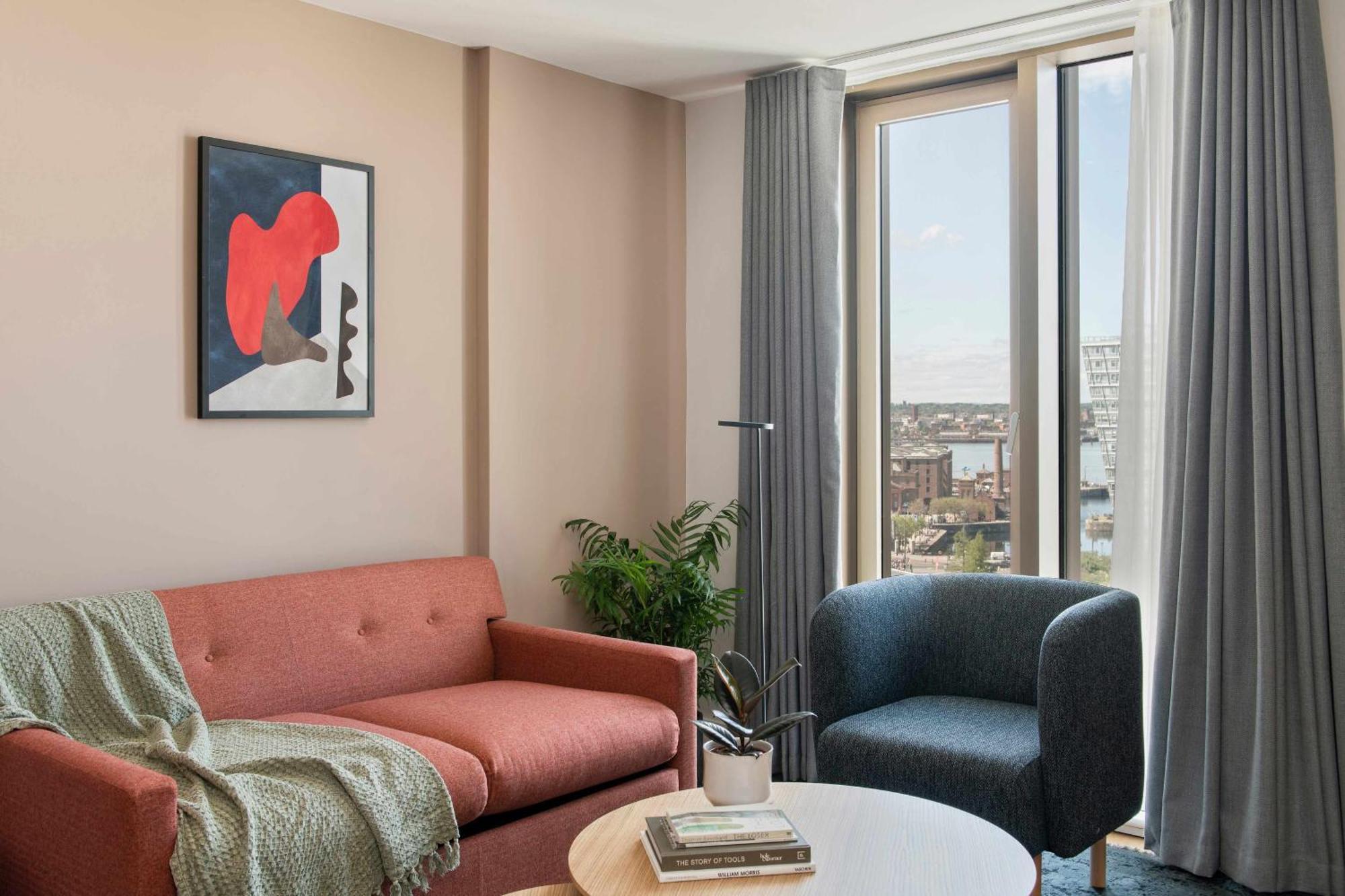 One Bedroom Apartment with Sofa Bed