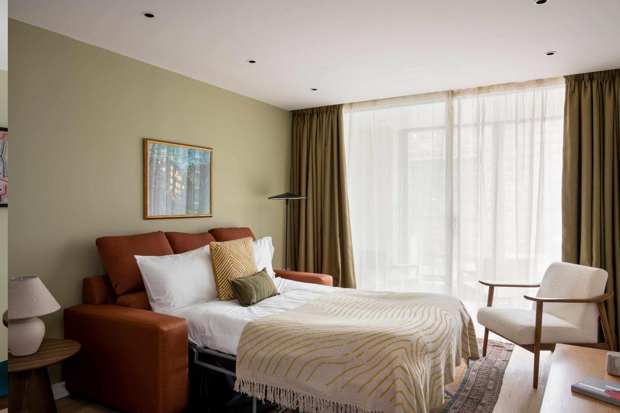 Apartamento de 1 dormitorio con balcón interior
