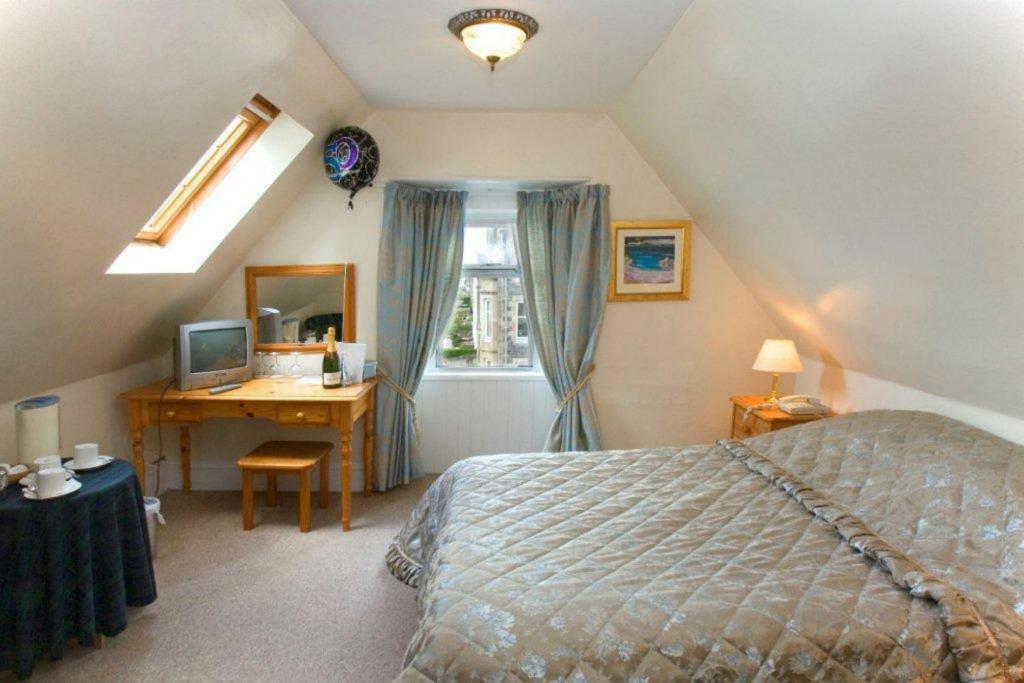 Twin Room with Sea View