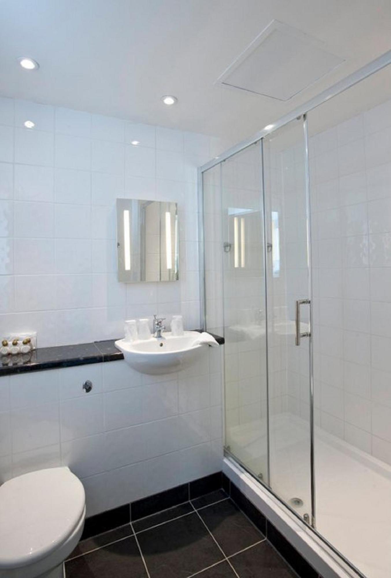 Double Room - No Dogs