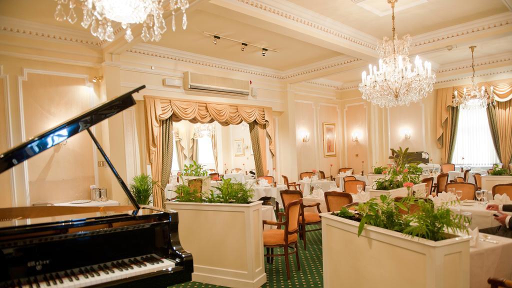 Standard Double or Twin Room with Sea View,380134672:JPEG