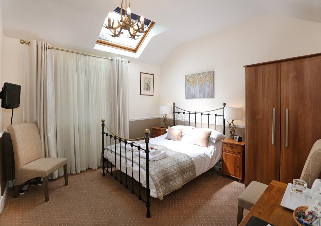 Small Double Room,415987281:JPEG