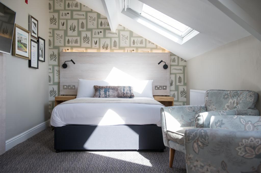 Double Room with View