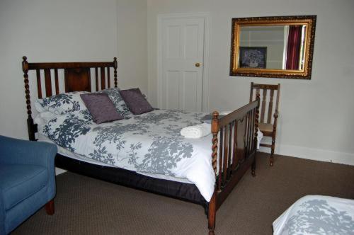 Double/Family Room with Shared Bathroom