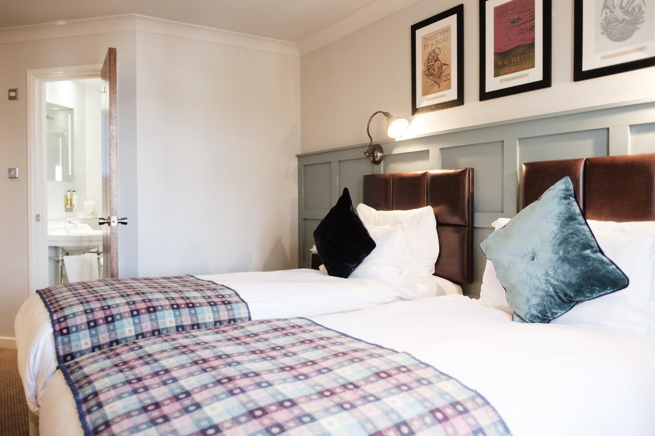 Deluxe King or Twin Room