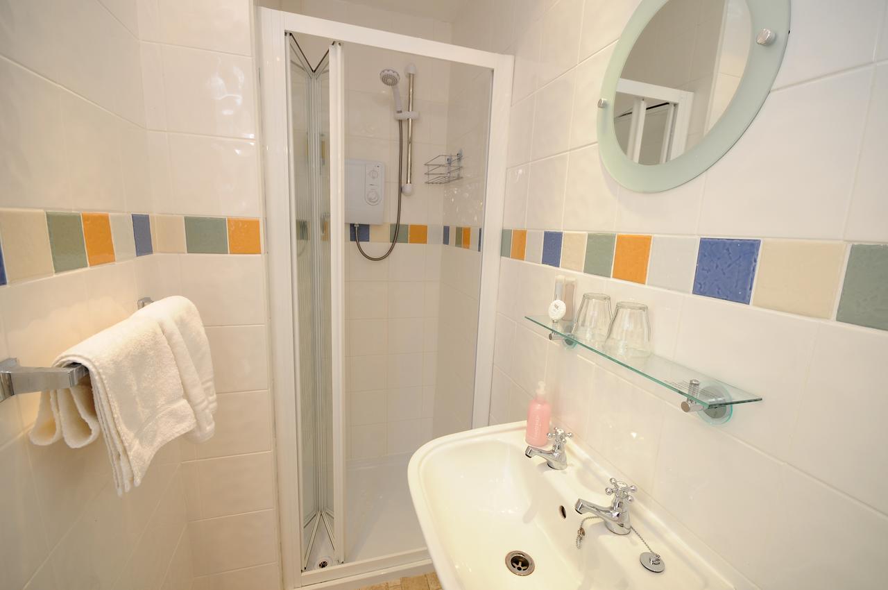 Superior Double or Twin Room,664550040:JPEG