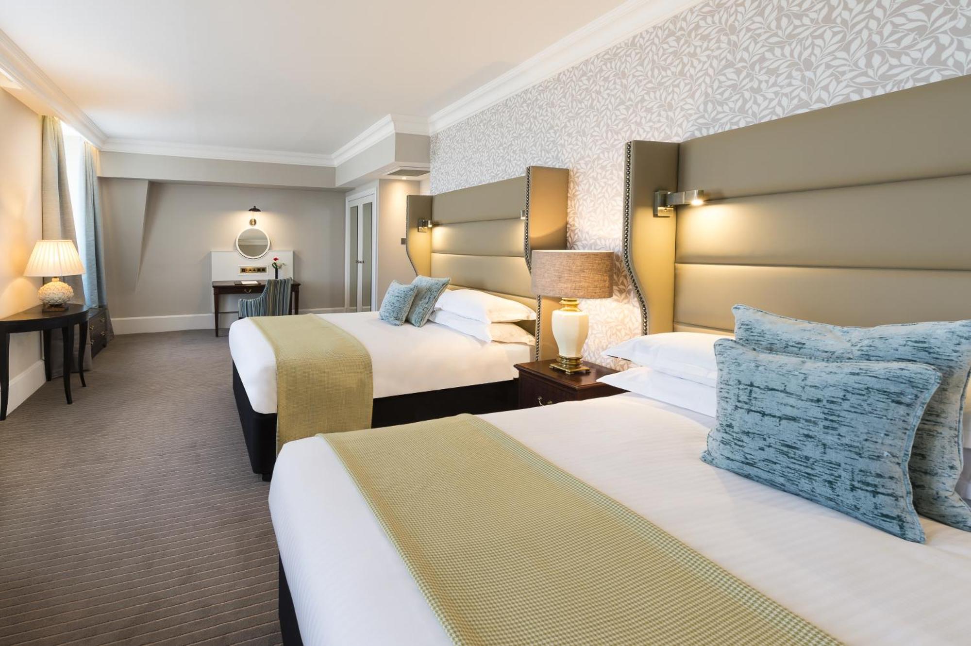 Quarto Familiar Luxo
