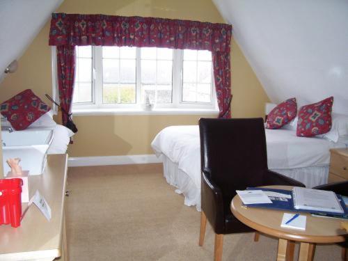 Family Room (5 Adults)