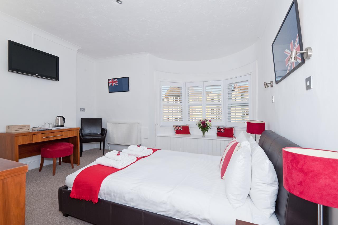 Double Room En Suite Bathroom Sea View,630191895:JPEG