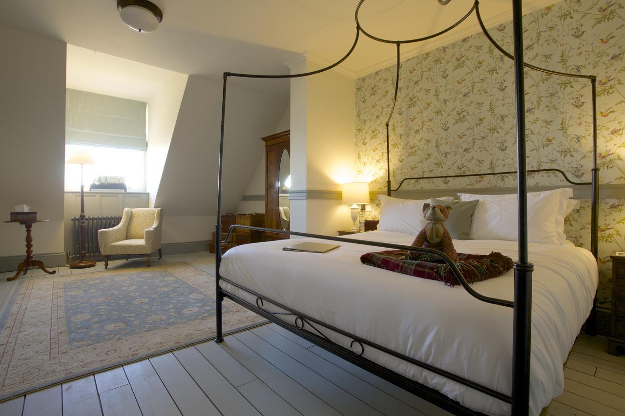 Indulgence Room,1515101407:JPEG