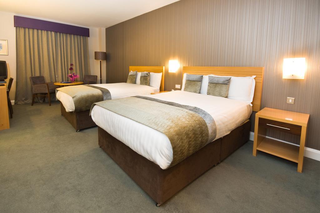 Chambre Familiale (2 Adultes et 2 Enfants)