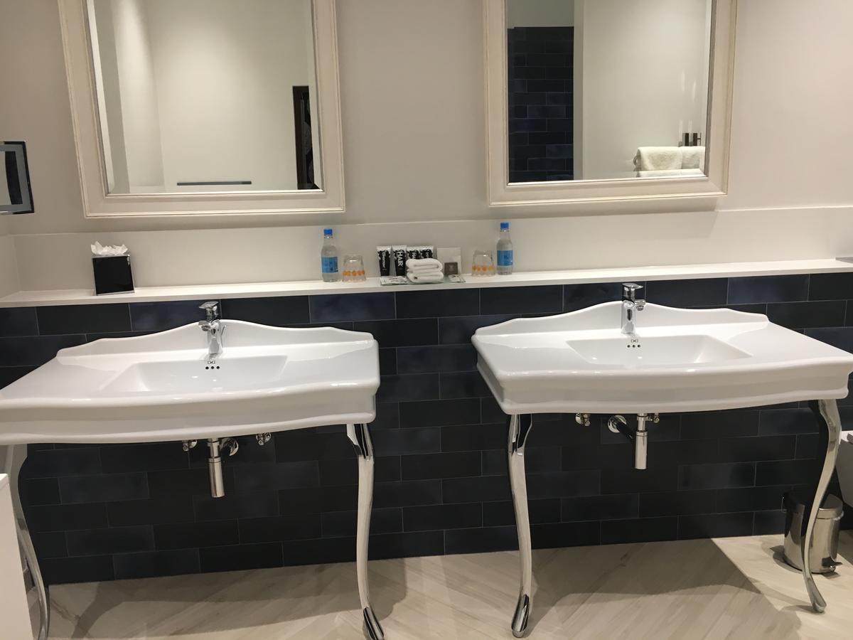 Heritage Junior Suite