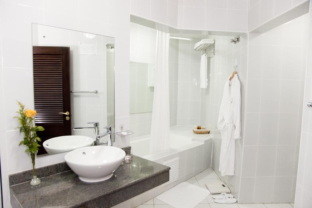 Standard Twin Room with Garden View