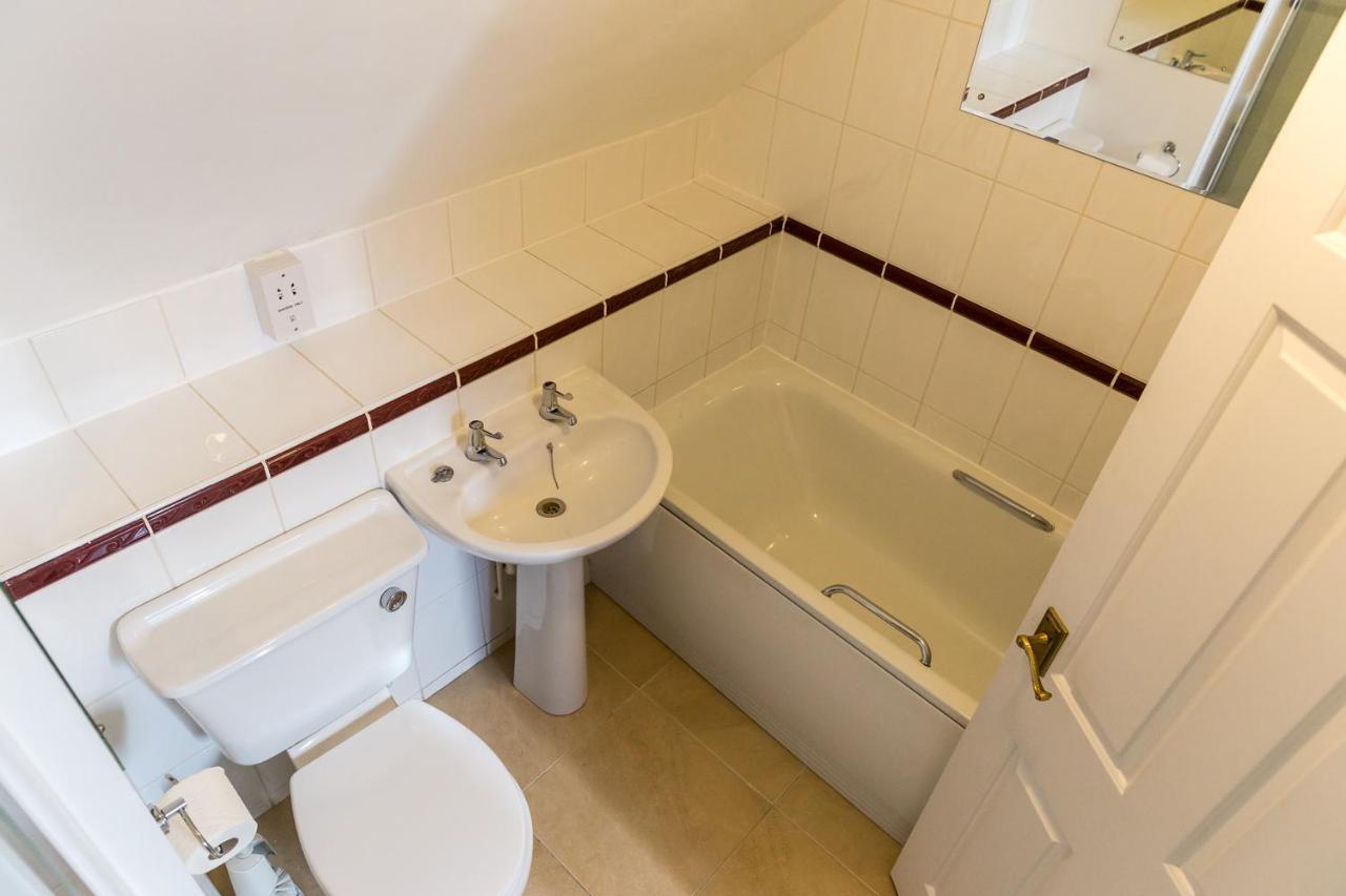 Luxury Two-Bedroom Apartment